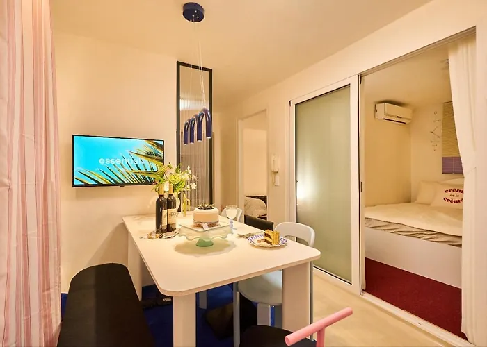 Itaewon Mellow Stay#namsan#seoul Station#hannam#seongsu#free Luggage *